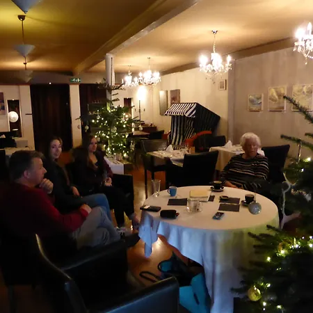 Duinberk En Brasserie Hotel