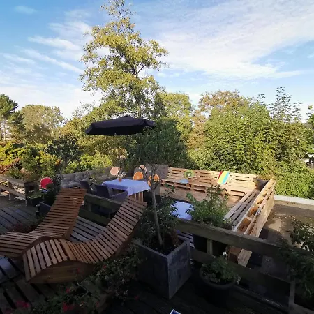 Duinberk En Brasserie מלון